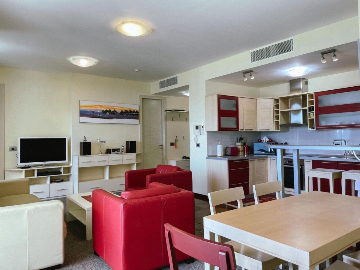 Oziris Apartment ブドヴァ エクステリア 写真